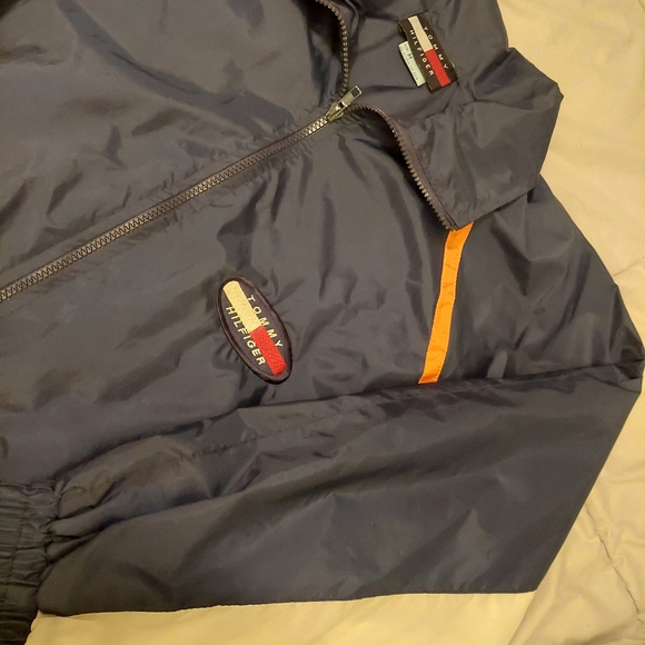 Windbreaker tommy hilfiger vintage jacket - Picture 2 of 10